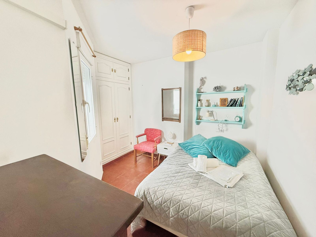 3 Bed Apartment for sale in Fuengirola Costa Del Sol, Málaga, Spain