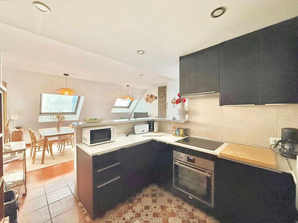 3 Bed Apartment for sale in Fuengirola Costa Del Sol, Málaga, Spain