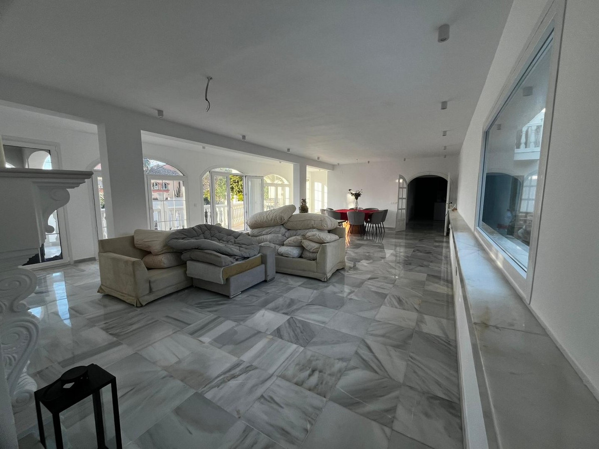 5 Bed Townhouse for sale in Mijas Costa Costa Del Sol, Málaga, Spain