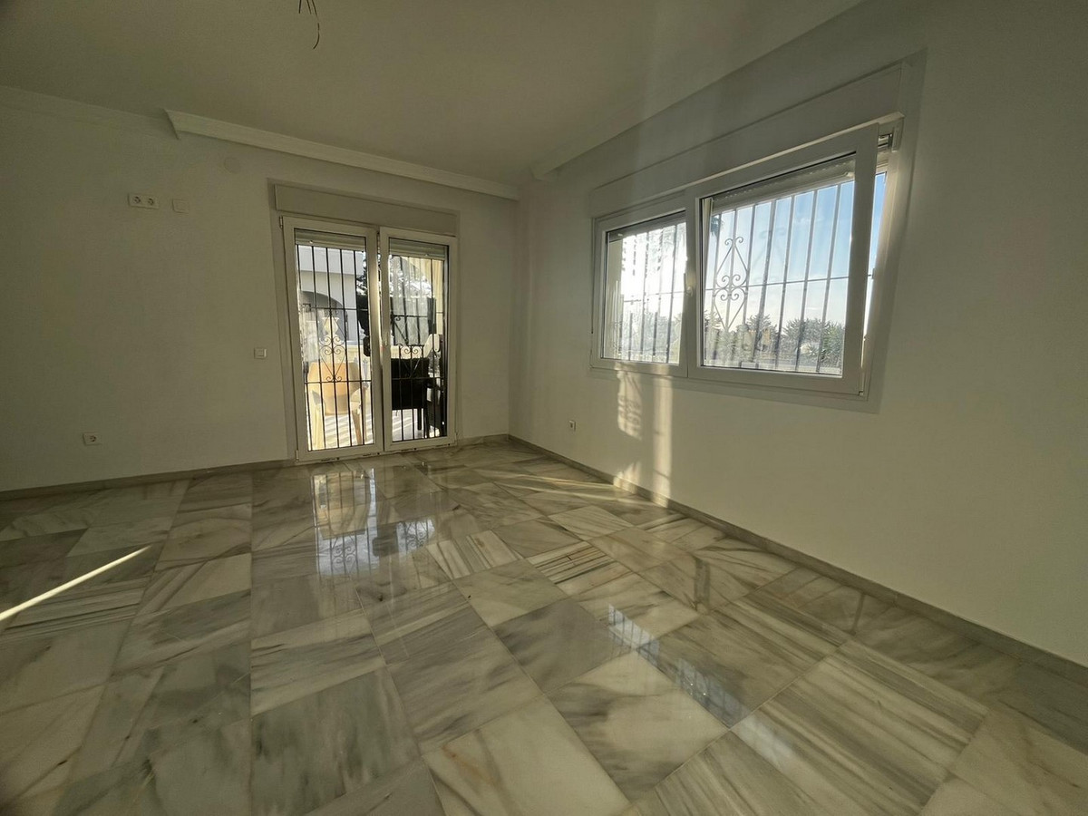 5 Bed Townhouse for sale in Mijas Costa Costa Del Sol, Málaga, Spain
