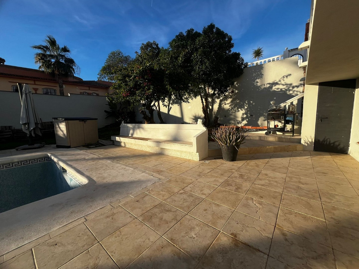 5 Bed Townhouse for sale in Mijas Costa Costa Del Sol, Málaga, Spain