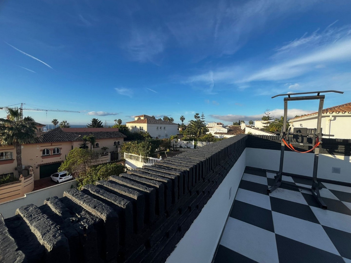 5 Bed Townhouse for sale in Mijas Costa Costa Del Sol, Málaga, Spain