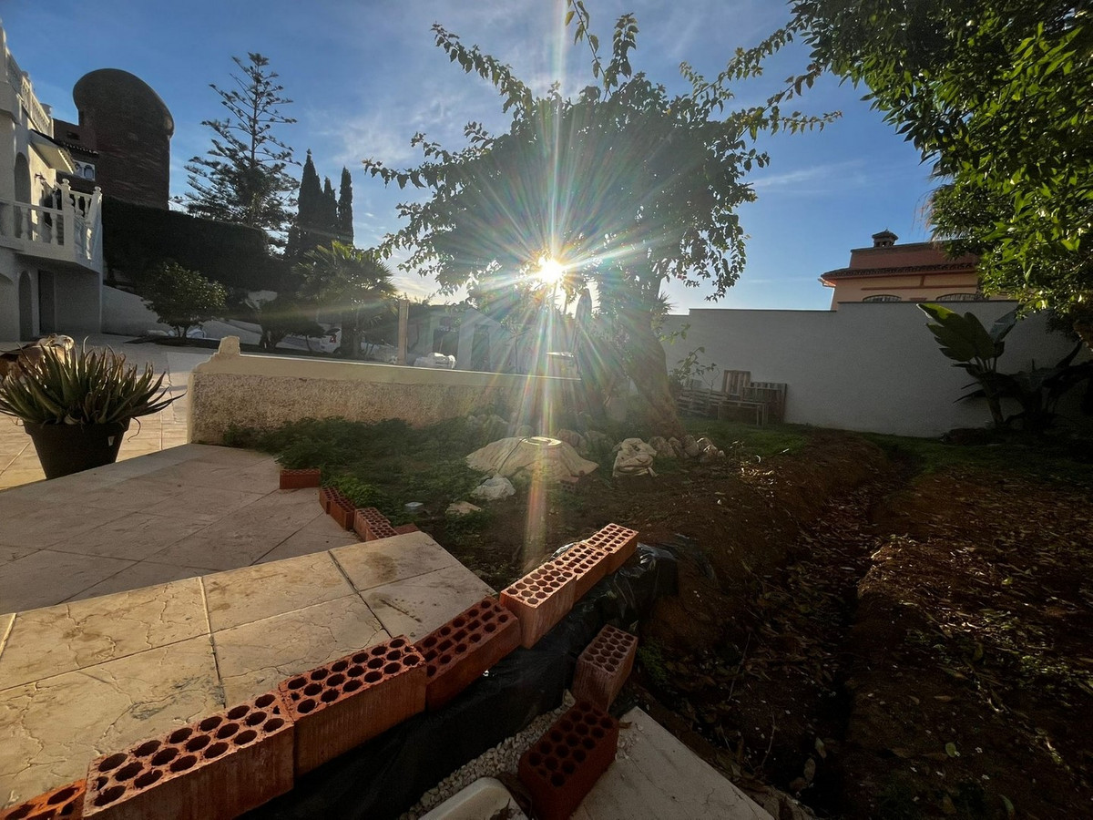 5 Bed Townhouse for sale in Mijas Costa Costa Del Sol, Málaga, Spain