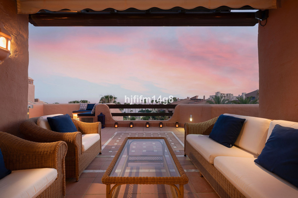 Se vende Ático de 3 dormitorios en Costa Del Sol, Málaga, España
