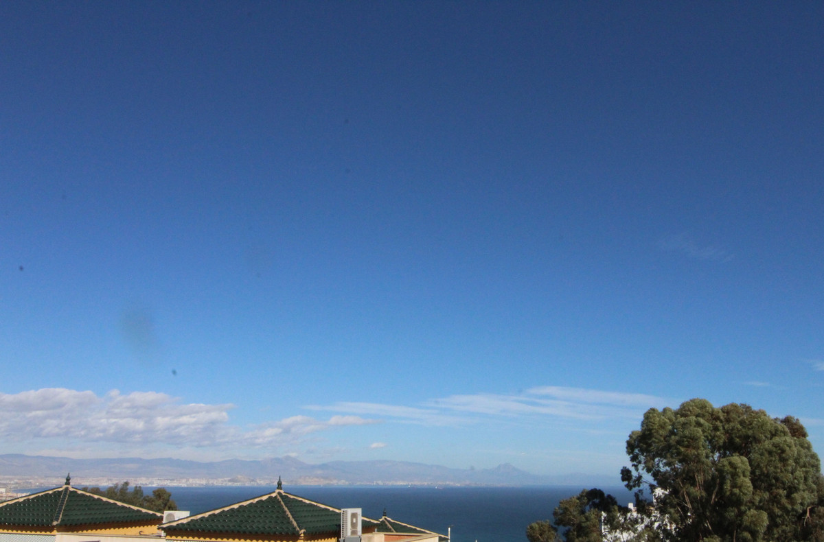 2 Bed Apartment for sale in Gran Alacant Costa Blanca, Alicante, Spain