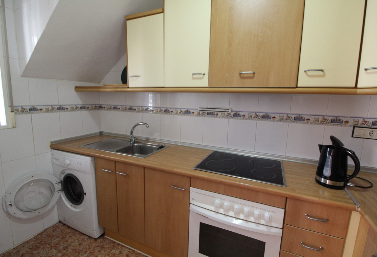 2 Bed Apartment for sale in Gran Alacant Costa Blanca, Alicante, Spain