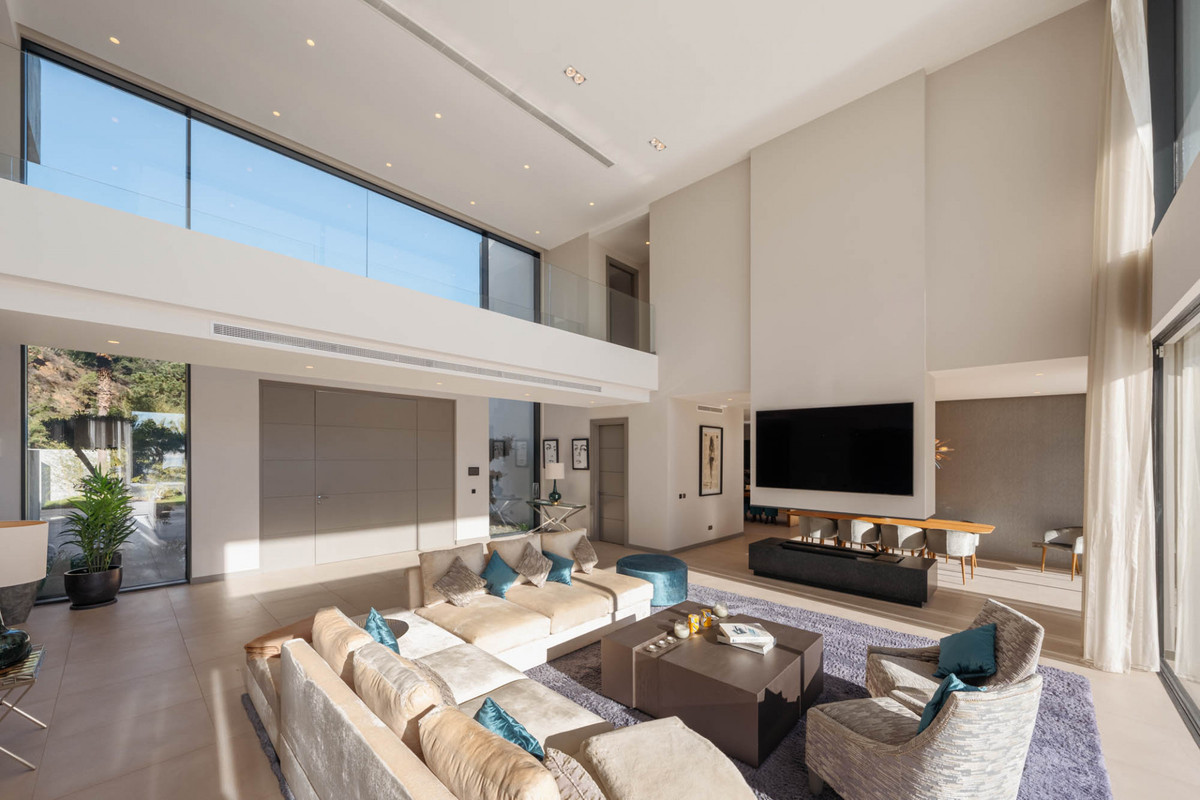 Se vende Villa - Chalet de 5 dormitorios en Costa Del Sol, Málaga, España