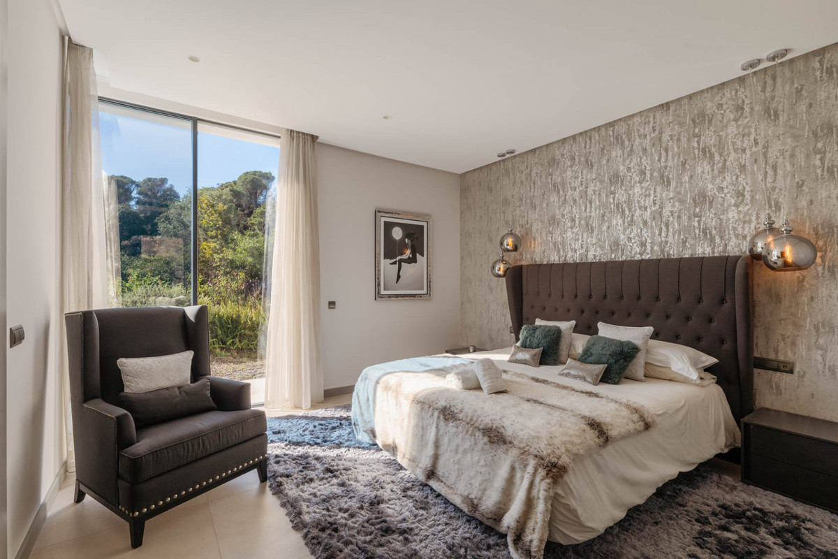 Se vende Villa - Chalet de 5 dormitorios en Costa Del Sol, Málaga, España