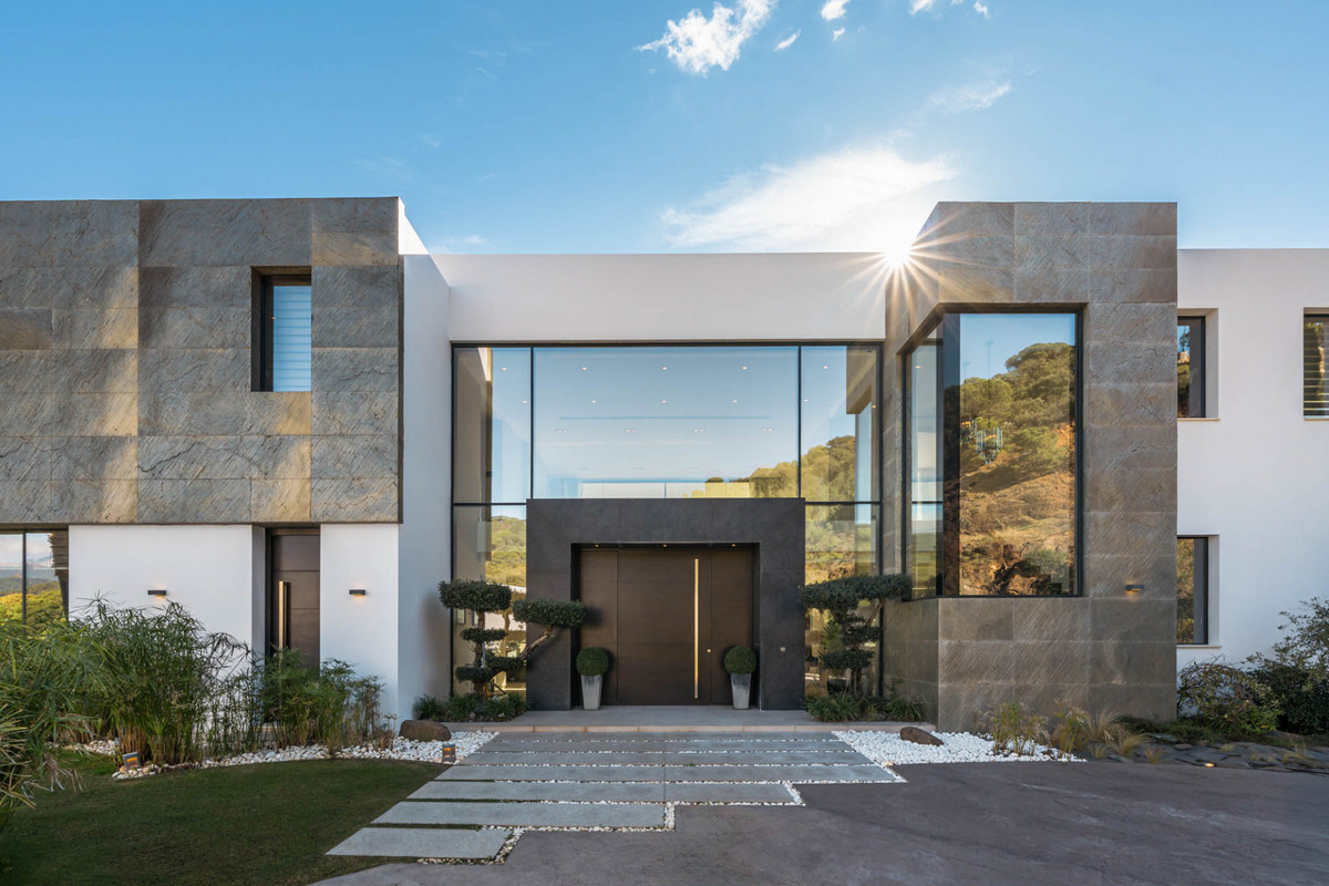 Se vende Villa - Chalet de 5 dormitorios en Costa Del Sol, Málaga, España