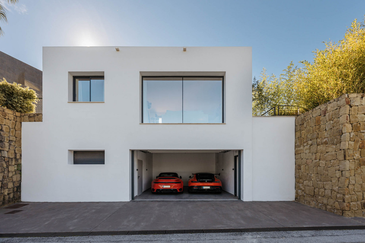 Se vende Villa - Chalet de 5 dormitorios en Costa Del Sol, Málaga, España