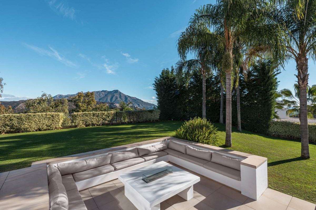 Se vende Villa - Chalet de 5 dormitorios en Costa Del Sol, Málaga, España