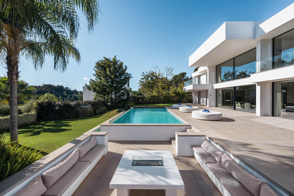Se vende Villa - Chalet de 5 dormitorios en Costa Del Sol, Málaga, España