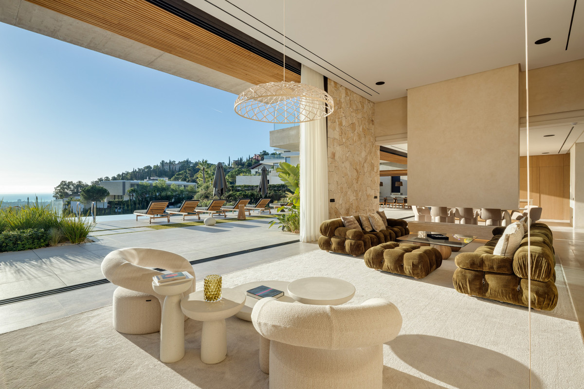 Se vende Villa - Chalet de 6 dormitorios en Costa Del Sol, Málaga, España