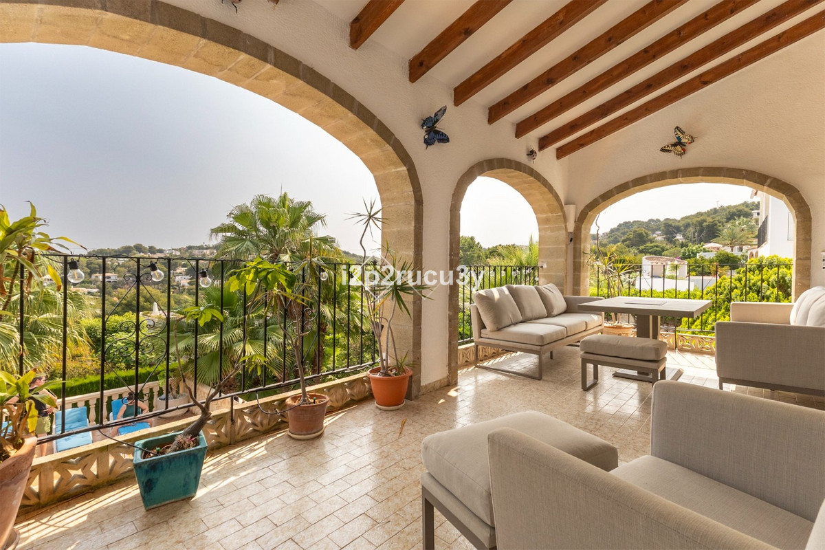 Se vende Villa - Chalet de 4 dormitorios en Costa Blanca, Alicante, España