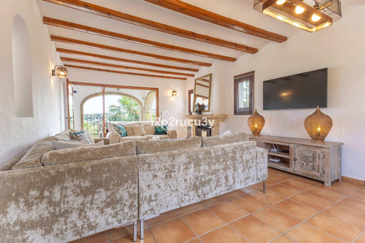 Se vende Villa - Chalet de 4 dormitorios en Costa Blanca, Alicante, España