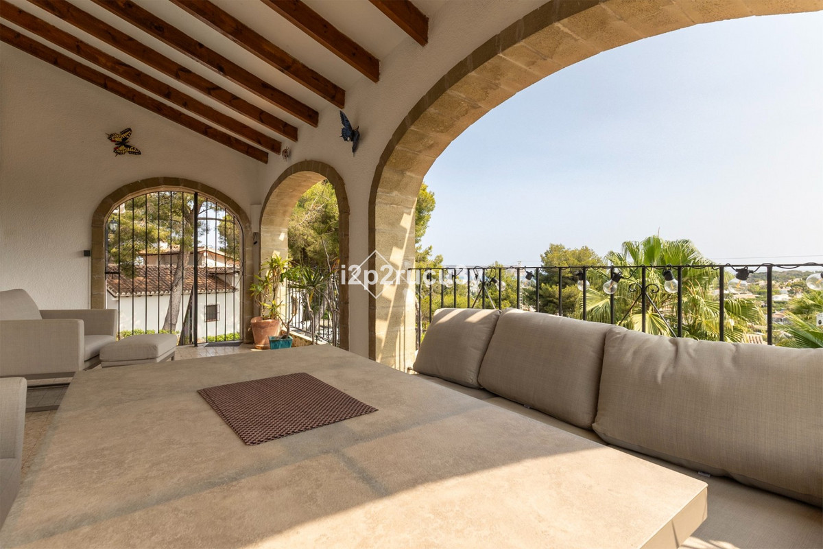Se vende Villa - Chalet de 4 dormitorios en Costa Blanca, Alicante, España