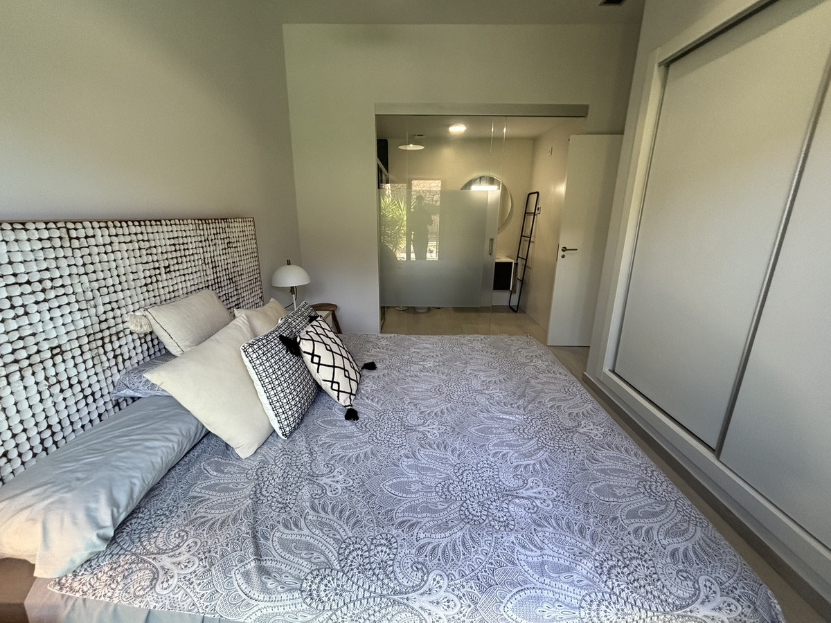 2 Bed Apartment for sale in Villamartin Costa Blanca, Alicante, Spain