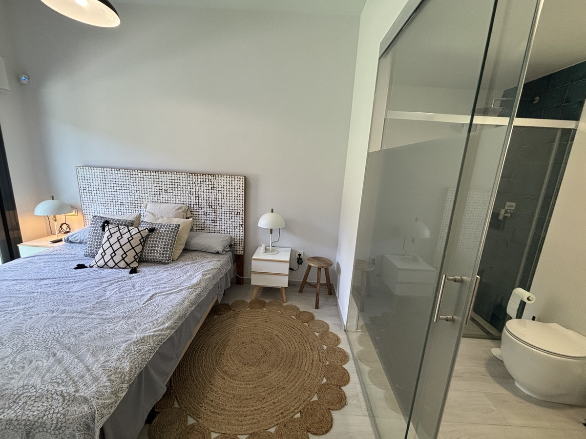 2 Bed Apartment for sale in Villamartin Costa Blanca, Alicante, Spain