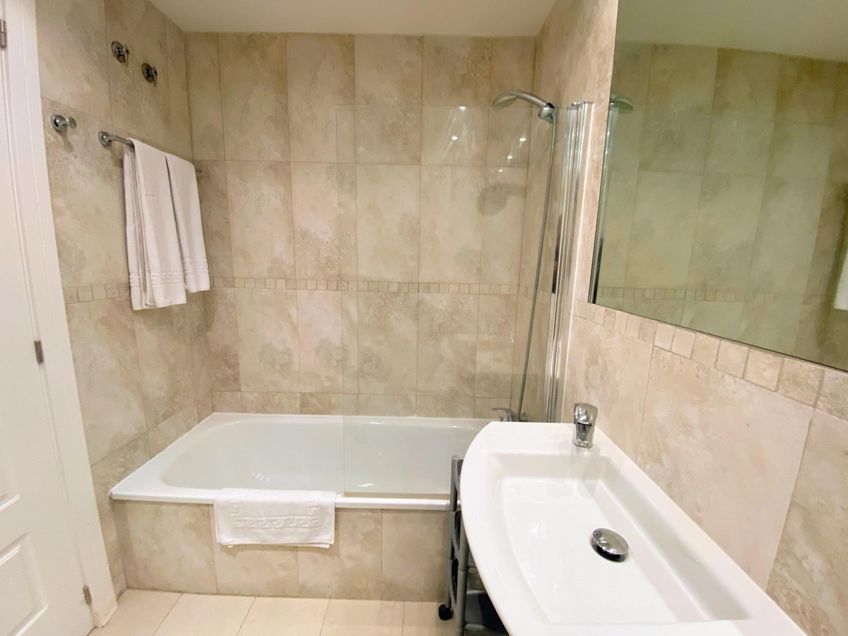 2 Bed Apartment for sale in Benidorm Costa Blanca, Alicante, Spain