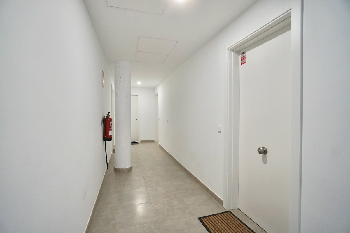 Se vende Apartamento Planta Media de 2 dormitorios en Costa Blanca, Alicante, España