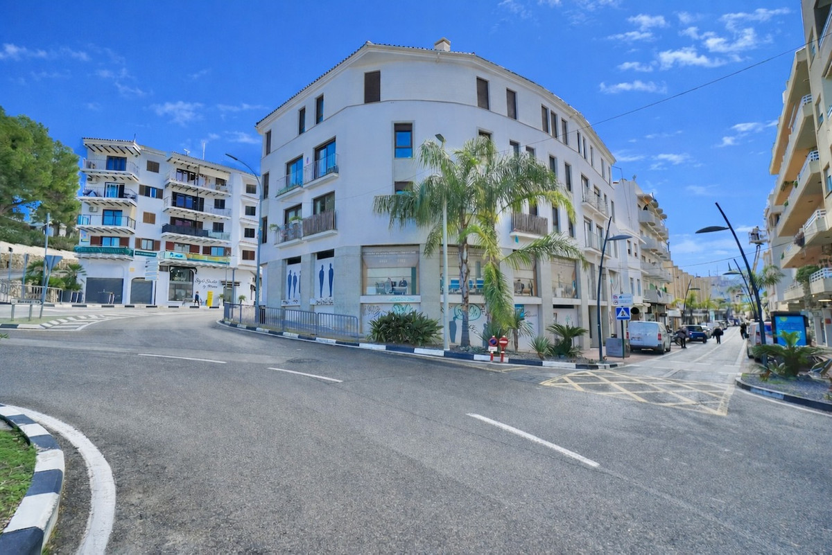 Se vende Apartamento Planta Media de 2 dormitorios en Costa Blanca, Alicante, España