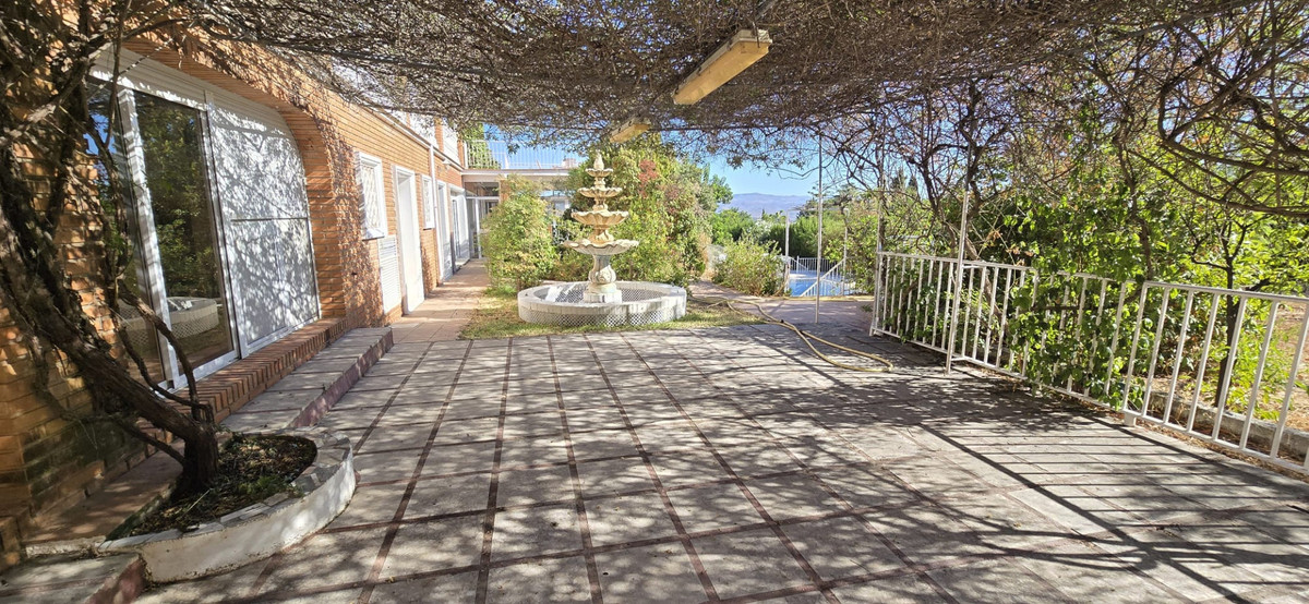 Se vende Villa - Chalet de 6 dormitorios en Costa Del Sol, Málaga, España