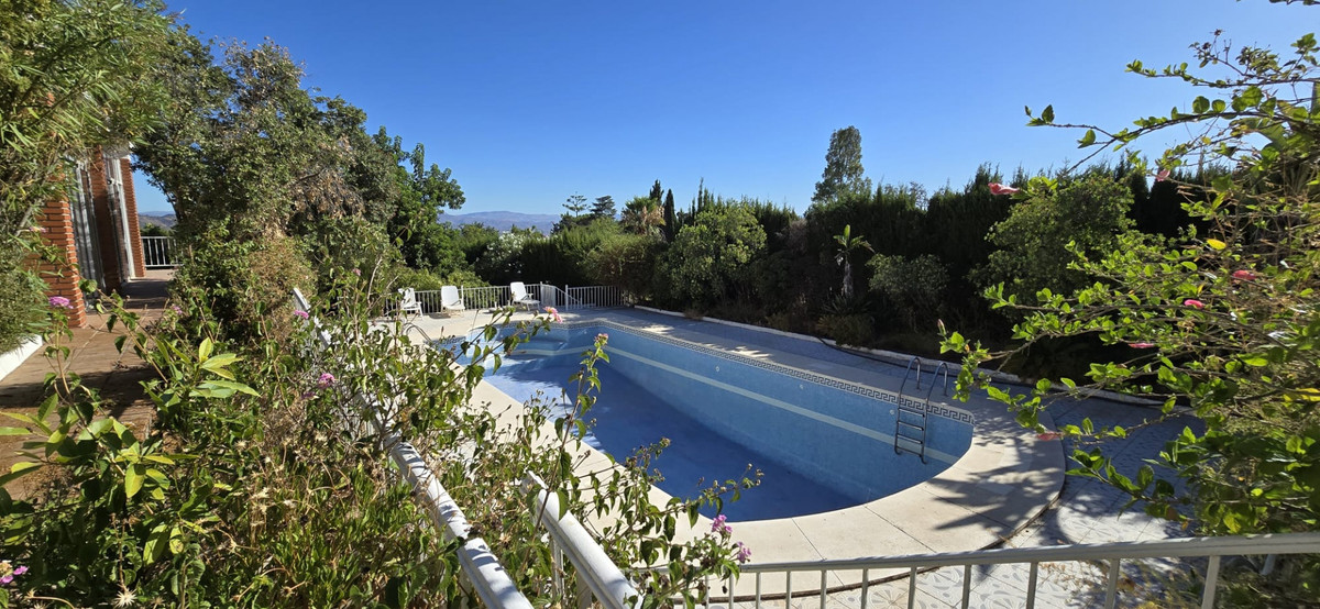 Se vende Villa - Chalet de 6 dormitorios en Costa Del Sol, Málaga, España