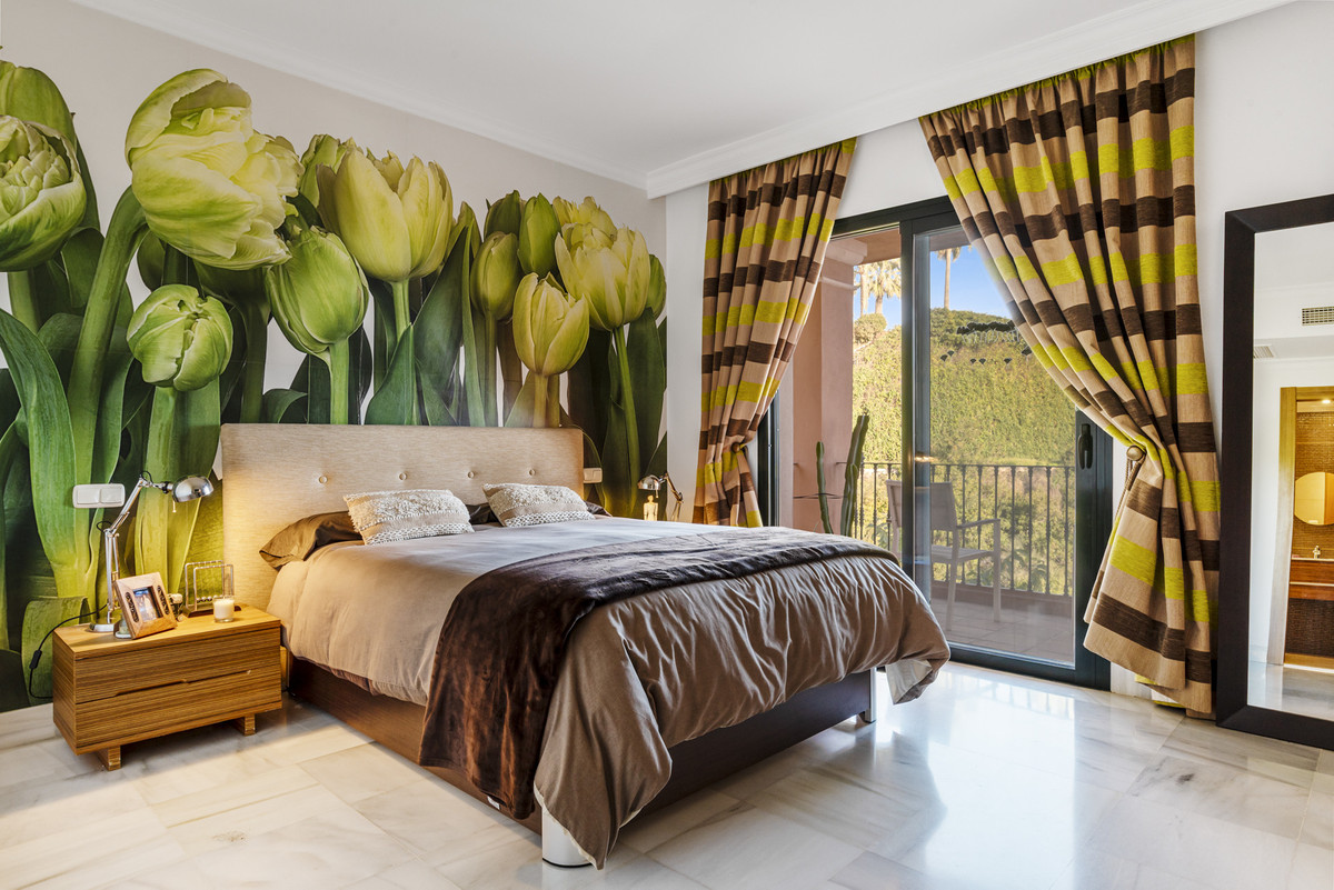 3 Bed Apartment for sale in Monte Halcones Costa Del Sol, Málaga, Spain