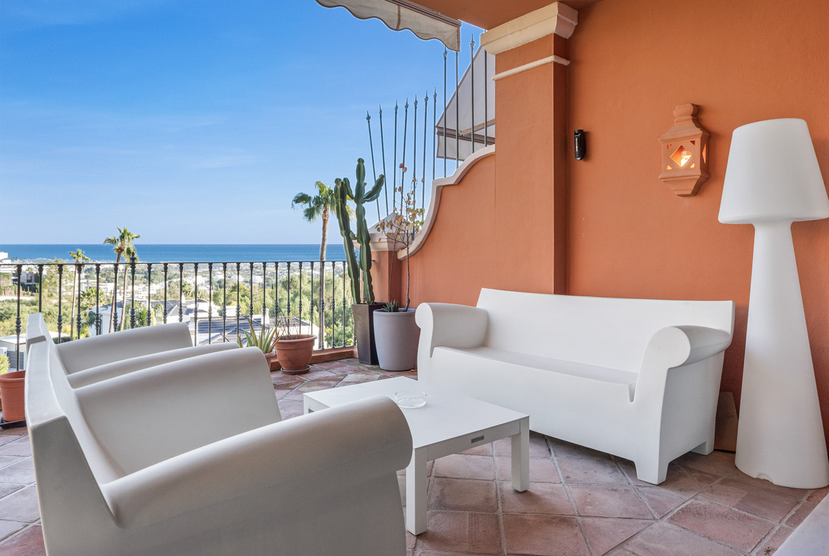 3 Bed Apartment for sale in Monte Halcones Costa Del Sol, Málaga, Spain