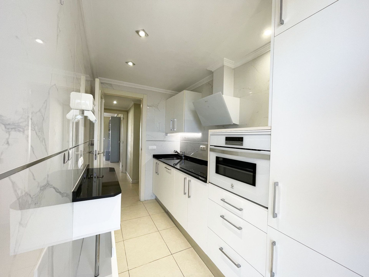 2 Bed Apartment for sale in Calpe Costa Blanca, Alicante, Spain