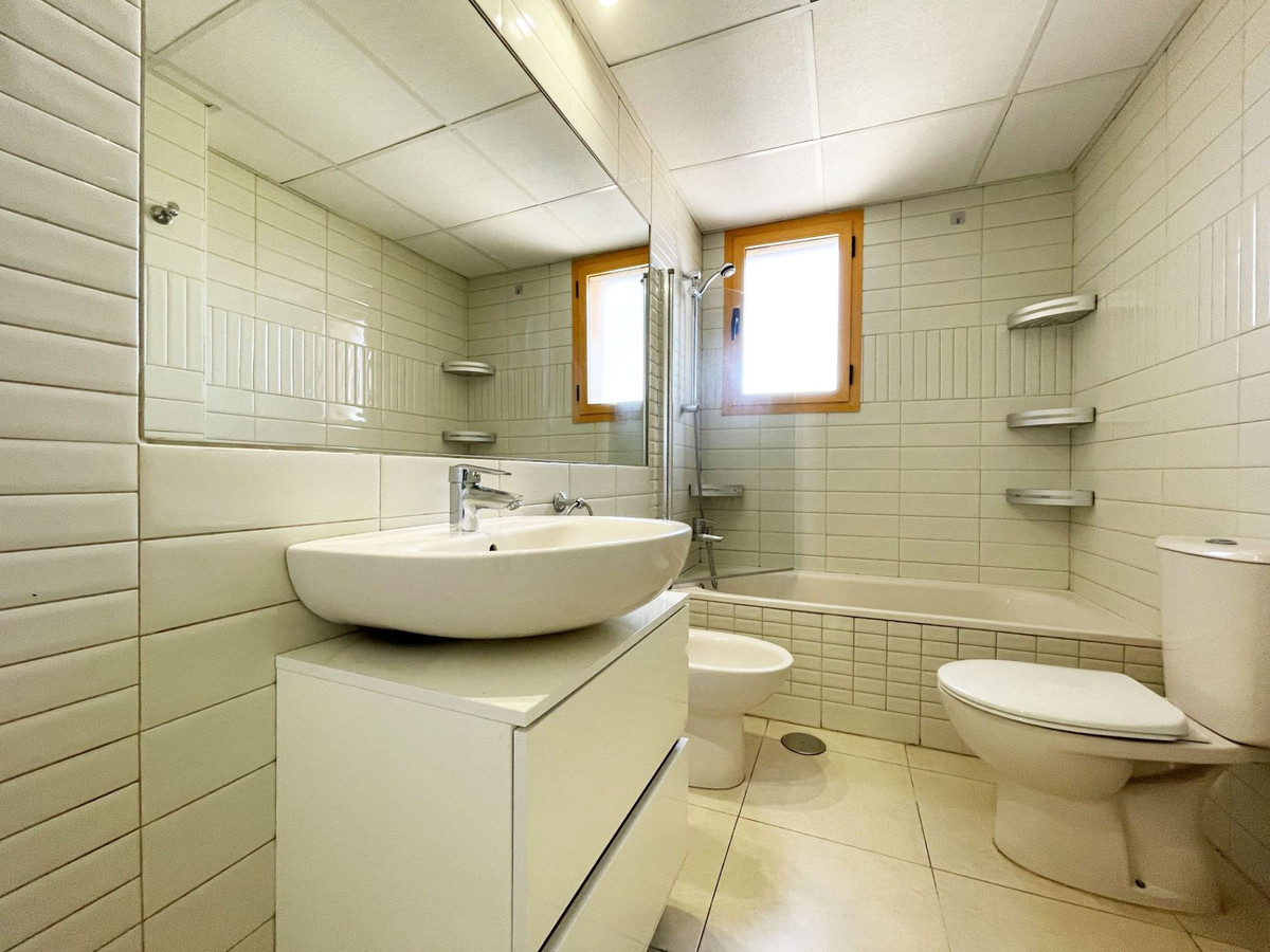 2 Bed Apartment for sale in Calpe Costa Blanca, Alicante, Spain