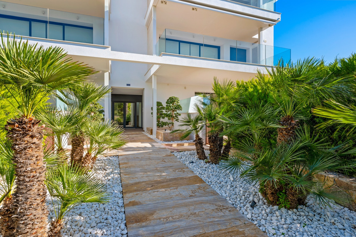 Se vende Apartamento Planta Baja de 2 dormitorios en Costa Blanca, Alicante, España