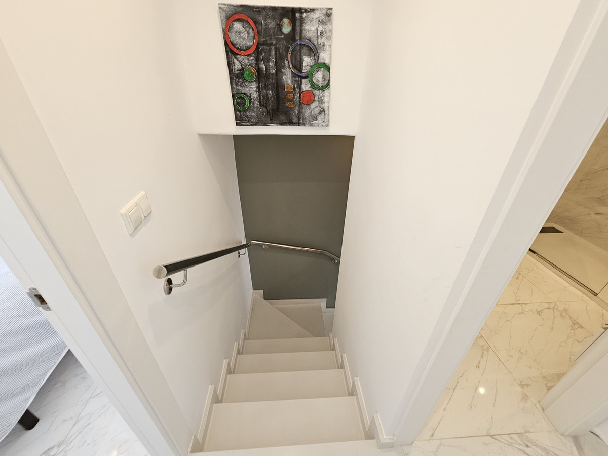 4 Bed Townhouse for sale in La Cala De Mijas Costa Del Sol, Málaga, Spain