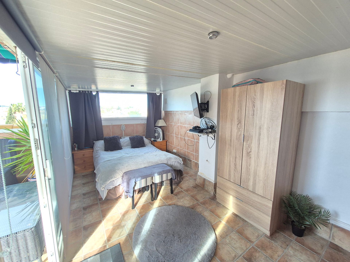 3 Bed Apartment for sale in La Florida Costa Blanca, Alicante, Spain