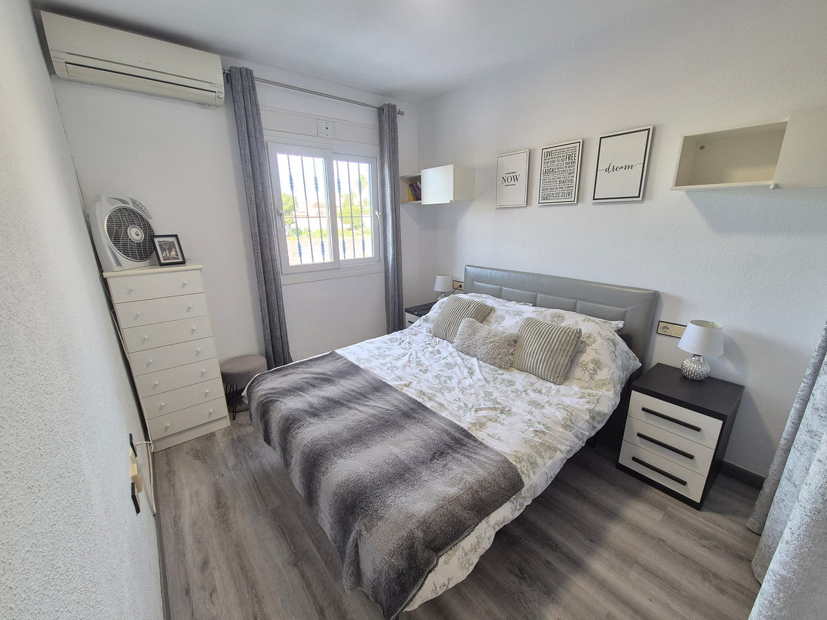 3 Bed Apartment for sale in La Florida Costa Blanca, Alicante, Spain