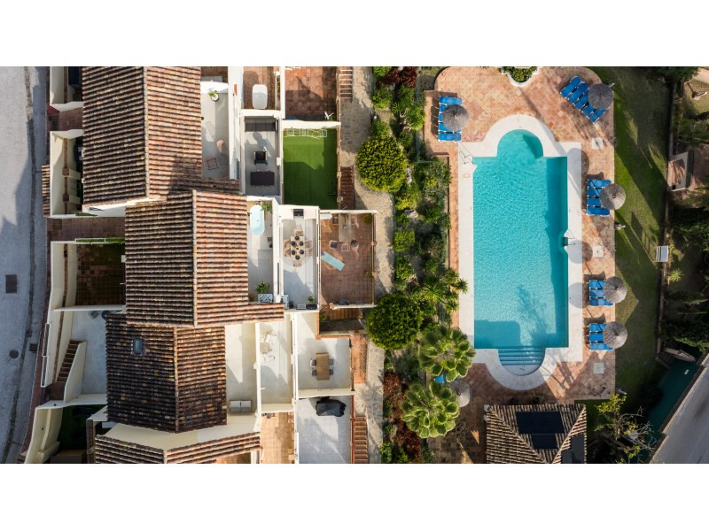 3 Bed Townhouse for sale in Nueva Andalucía Costa Del Sol, Málaga, Spain