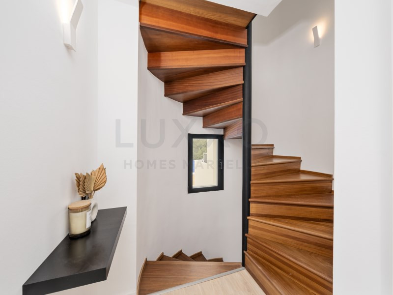 3 Bed Townhouse for sale in Nueva Andalucía Costa Del Sol, Málaga, Spain