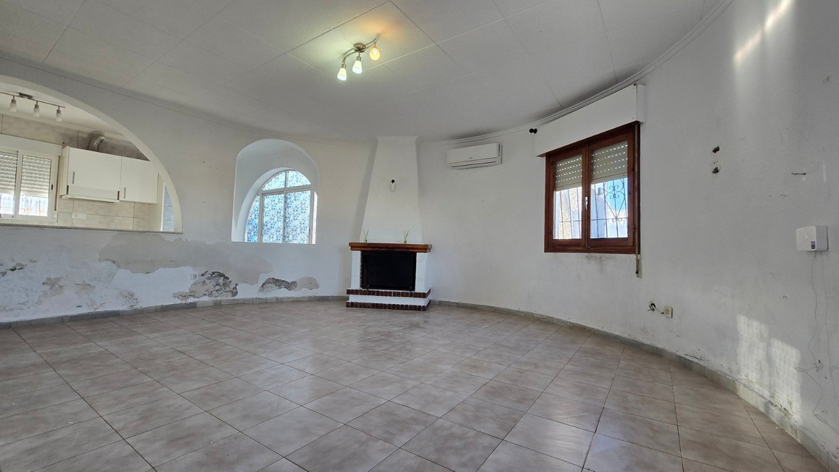 Se vende Villa - Chalet de 3 dormitorios en Costa Blanca, Alicante, España