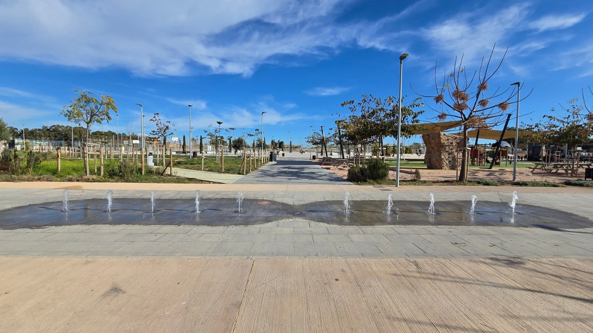 Se vende Villa - Chalet de 3 dormitorios en Costa Blanca, Alicante, España