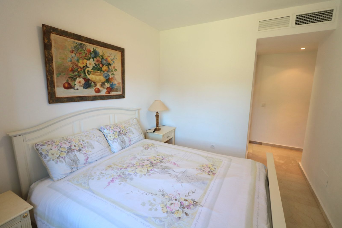 Se vende Apartamento Planta Baja de 3 dormitorios en Costa Del Sol, Málaga, España