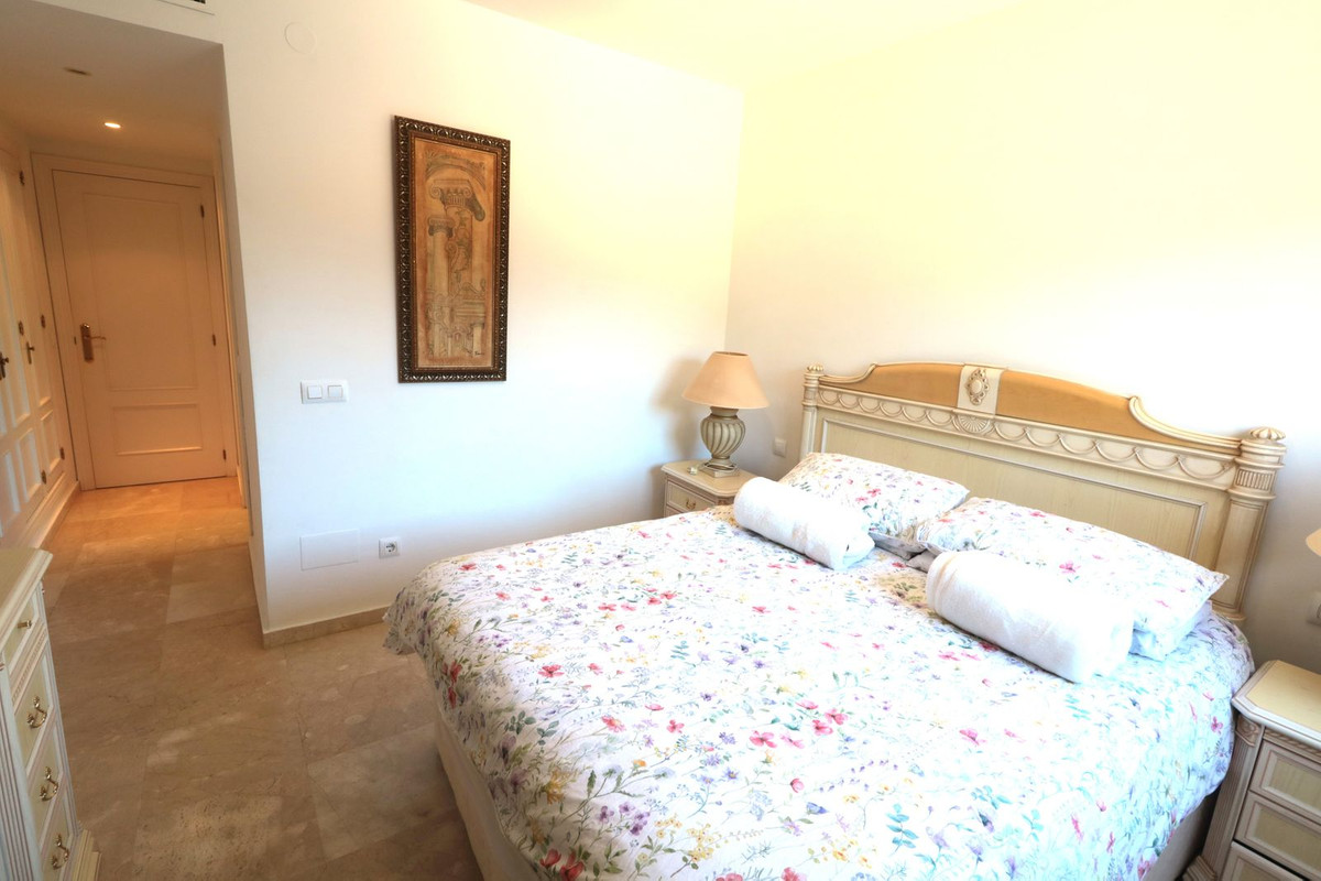 Se vende Apartamento Planta Baja de 3 dormitorios en Costa Del Sol, Málaga, España
