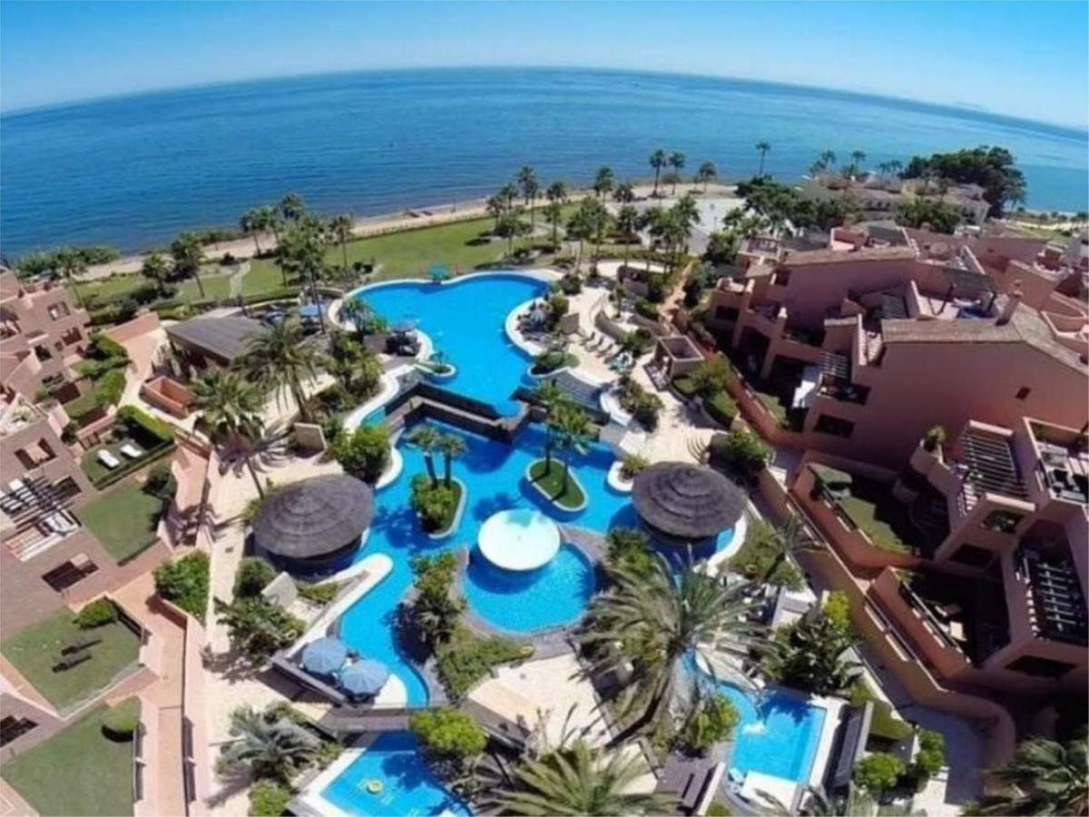 2 Bed Apartment for sale in New Golden Mile Costa Del Sol, Málaga, Spain
