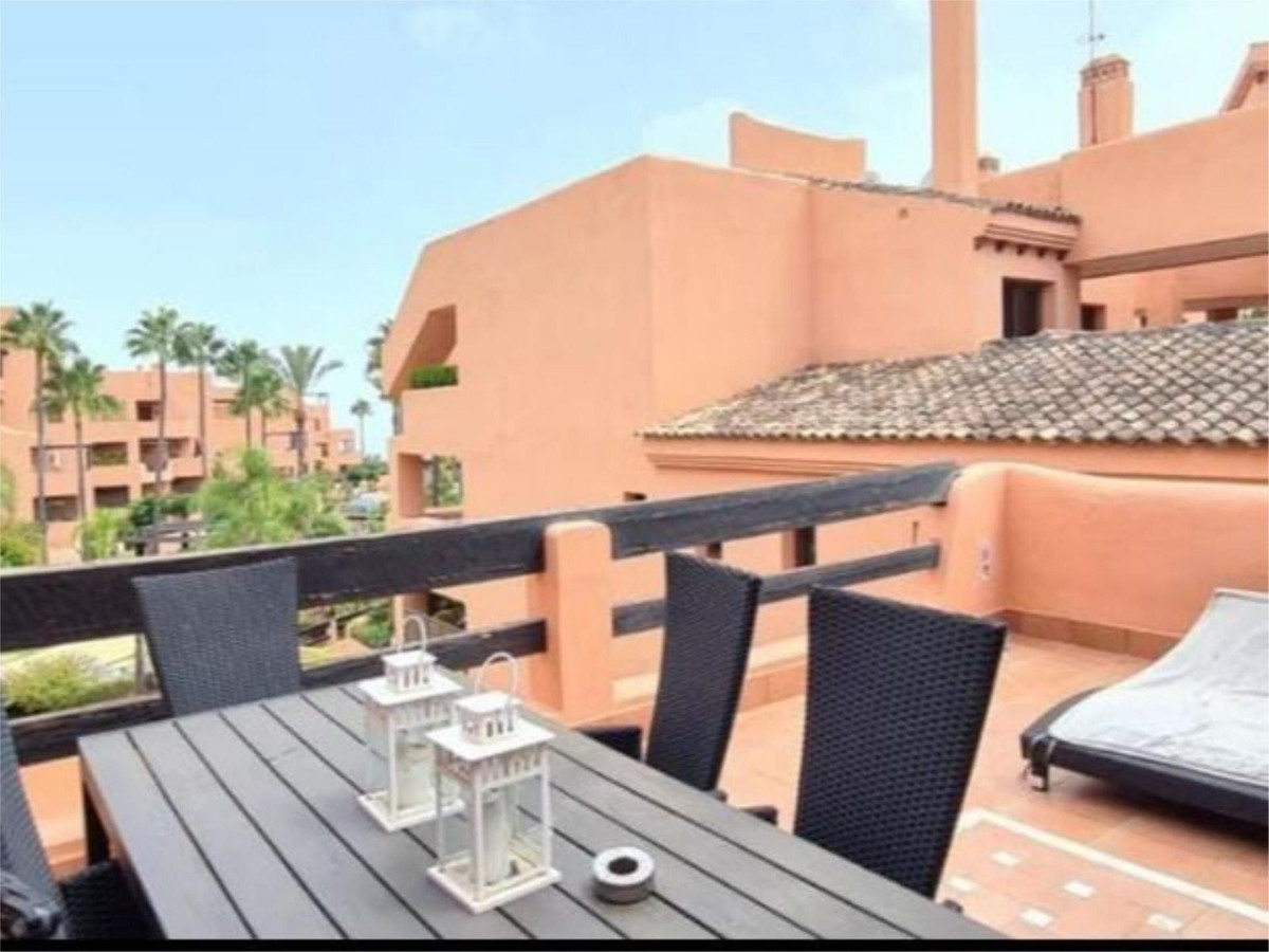 2 Bed Apartment for sale in New Golden Mile Costa Del Sol, Málaga, Spain