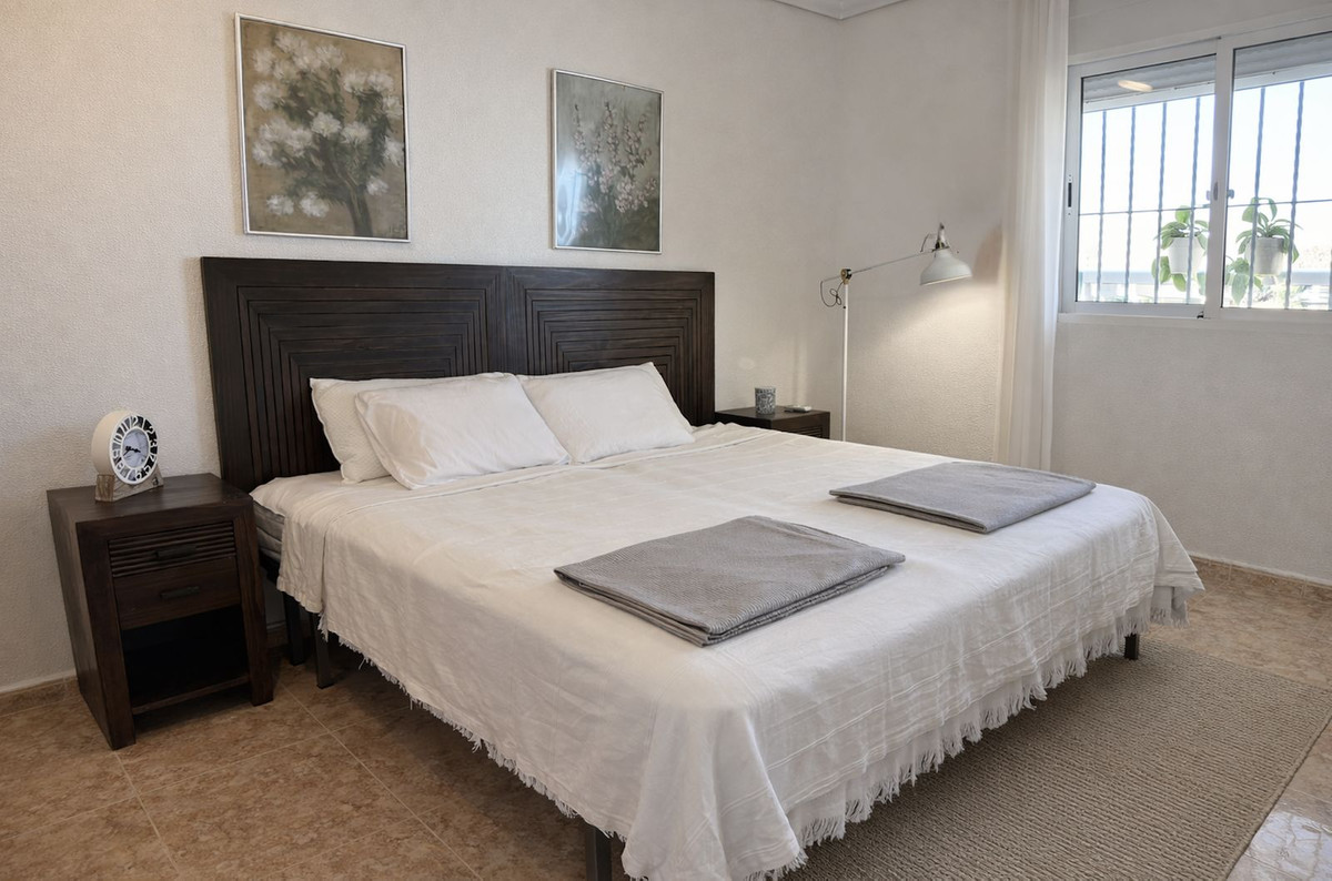 2 Bed Apartment for sale in Villamartin Costa Blanca, Alicante, Spain