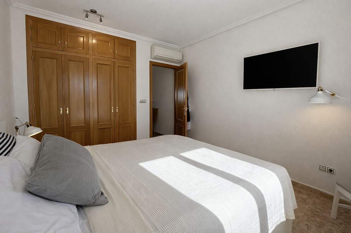 2 Bed Apartment for sale in Villamartin Costa Blanca, Alicante, Spain