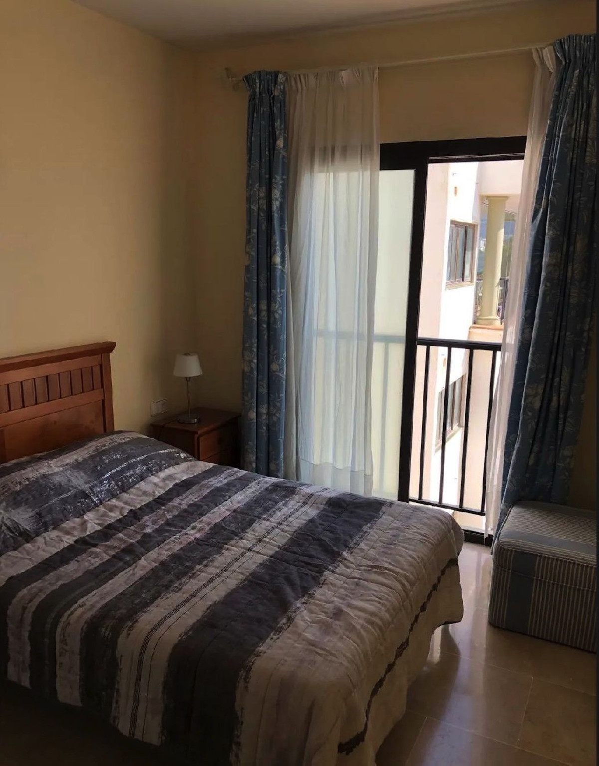 3 Bed Apartment for sale in La Duquesa Costa Del Sol, Málaga, Spain