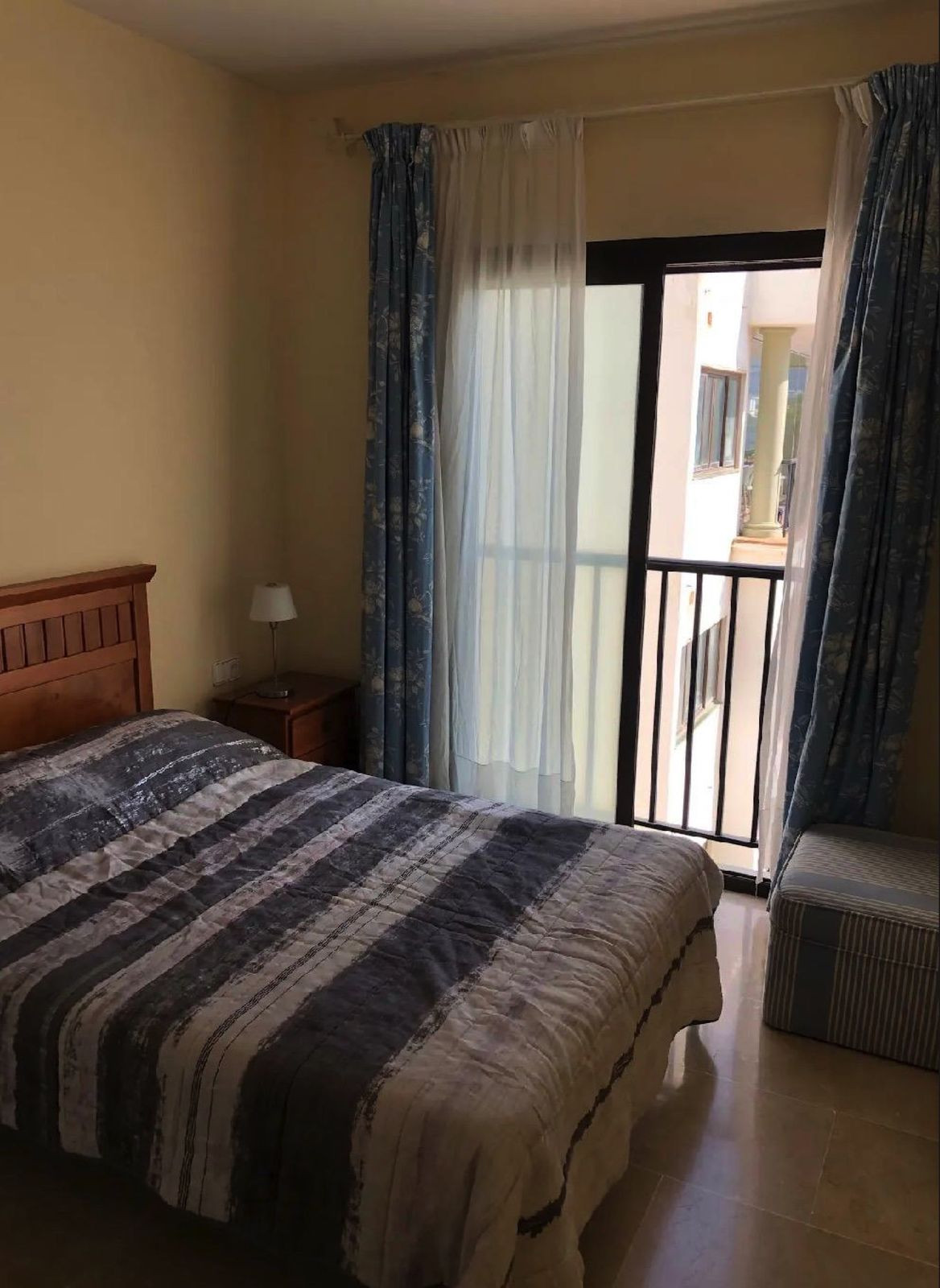 3 Bed Apartment for sale in La Duquesa Costa Del Sol, Málaga, Spain