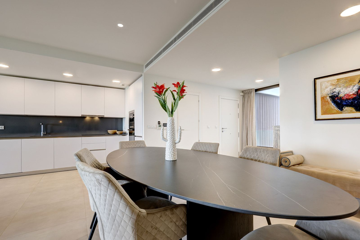3 Bed Apartment for sale in Casares Costa Del Sol, Málaga, Spain