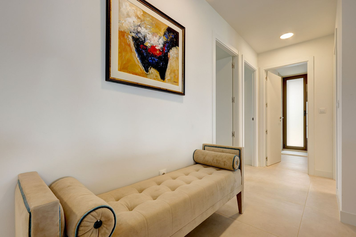 3 Bed Apartment for sale in Casares Costa Del Sol, Málaga, Spain