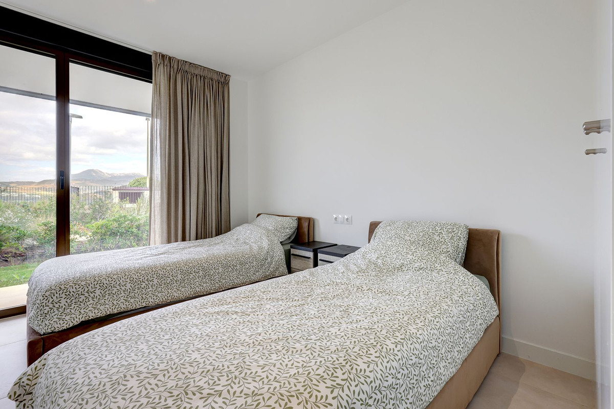 3 Bed Apartment for sale in Casares Costa Del Sol, Málaga, Spain